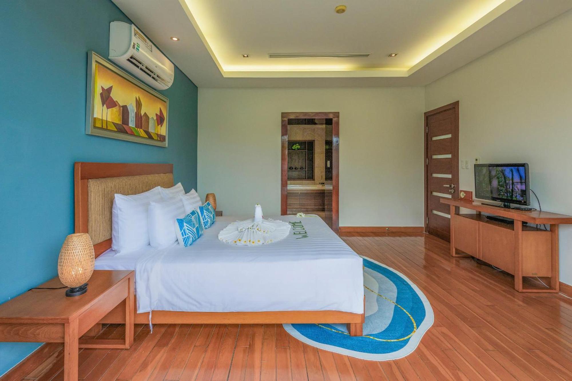 Ocean Villas Danang 4Br Private Pool - Idcwh Bagian luar foto