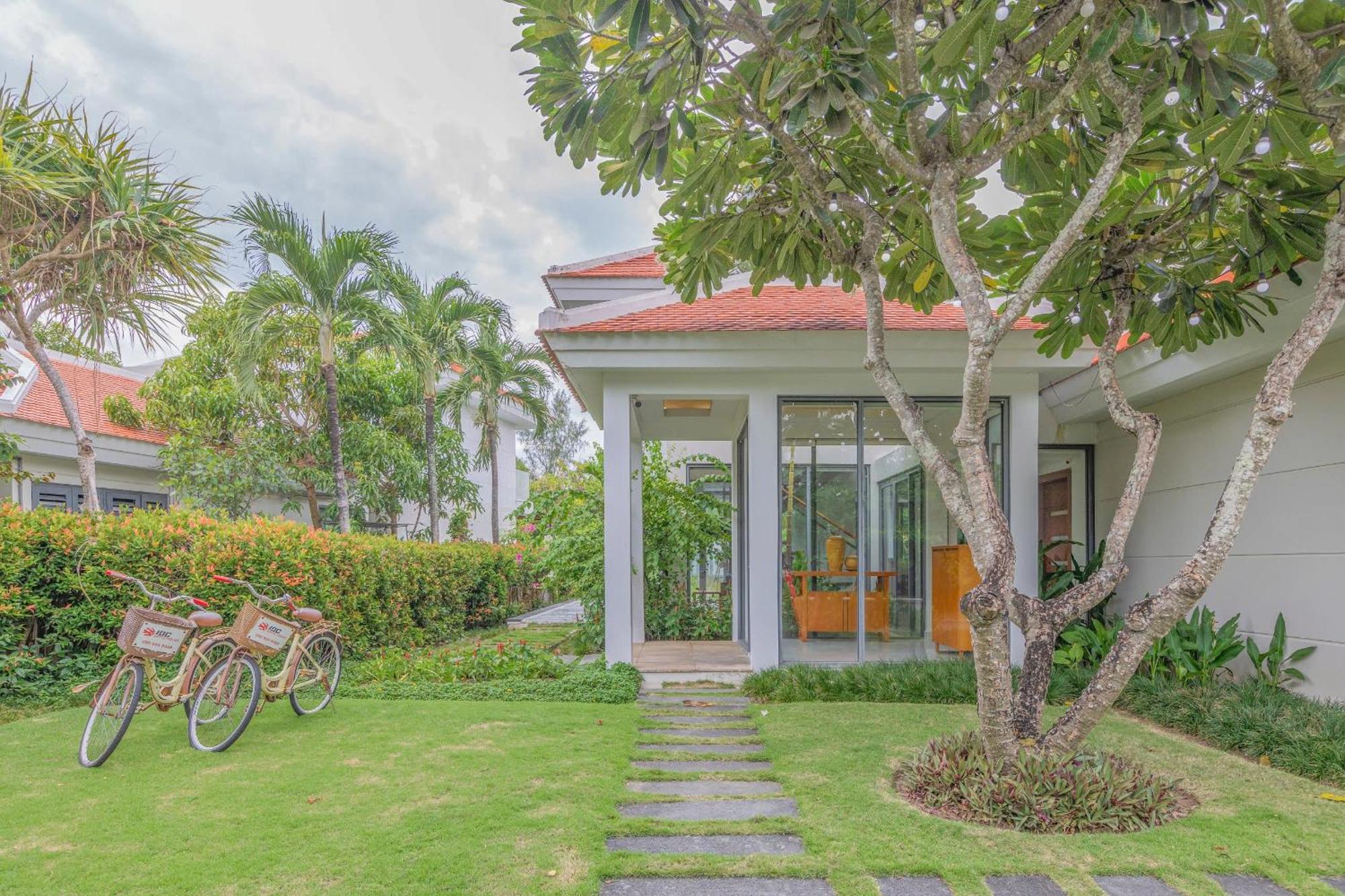 Ocean Villas Danang 4Br Private Pool - Idcwh Bagian luar foto