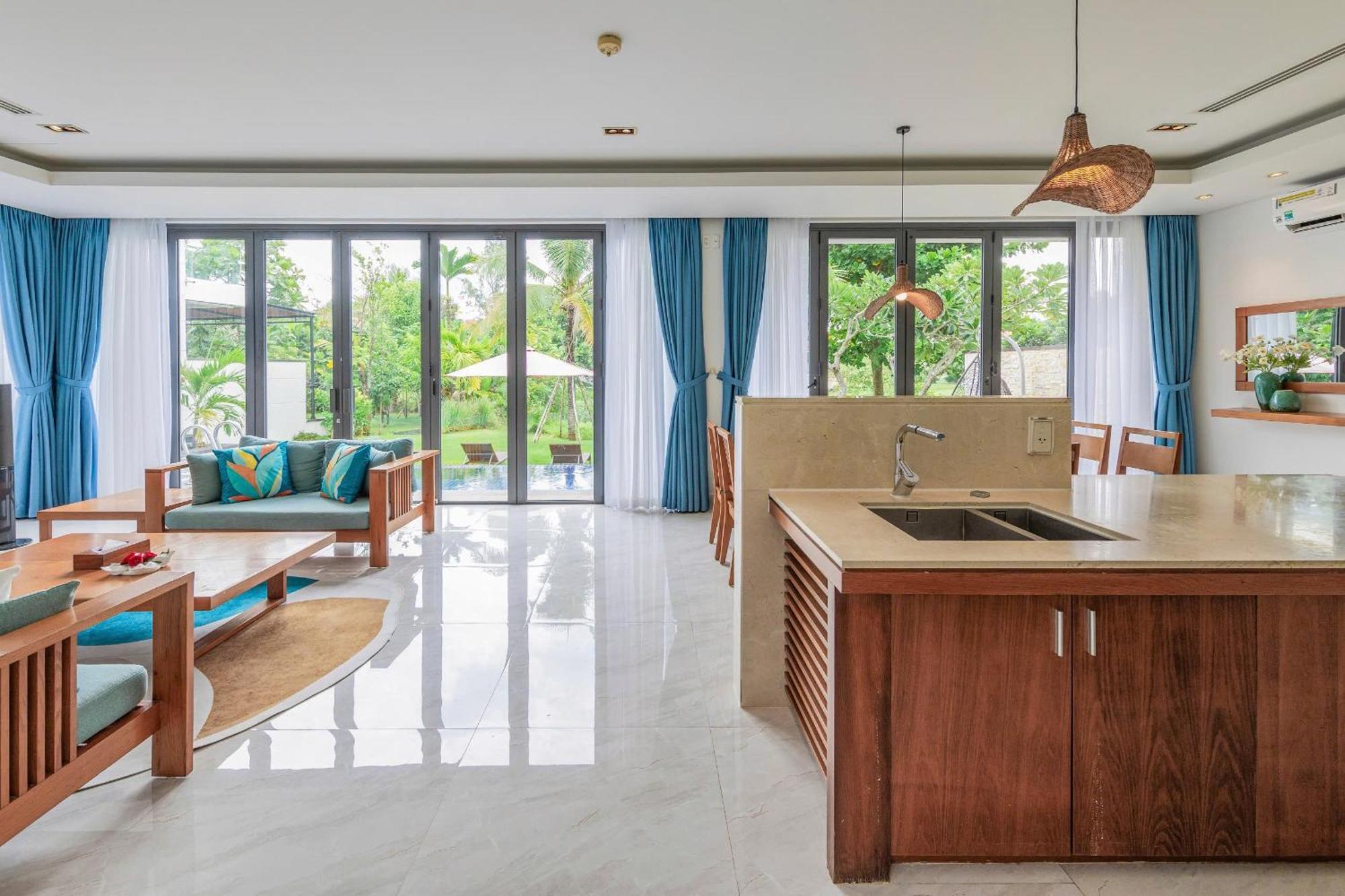 Ocean Villas Danang 4Br Private Pool - Idcwh Bagian luar foto